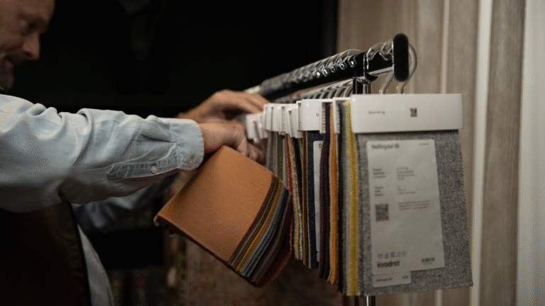 Stofferen van meubels